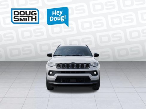 New 2026 Jeep Compass Latitude AWD/4WD image 6