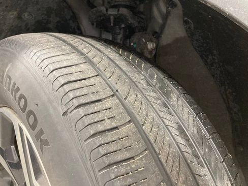 Used 2025 Kia Sportage LX image 23