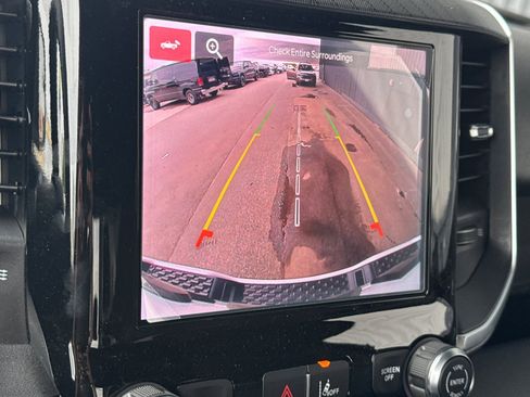 New 2026 RAM 1500 Express AWD/4WD image 17