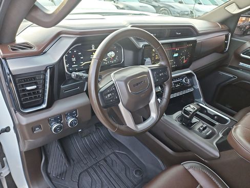 Used 2023 GMC Sierra 1500 Denali image 15