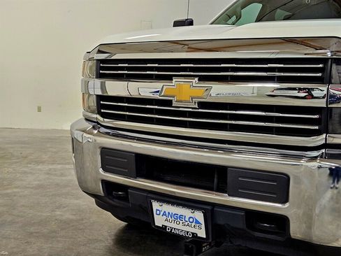 Used 2016 Chevrolet Silverado 2500 LT w/ LT Convenience Package image 13