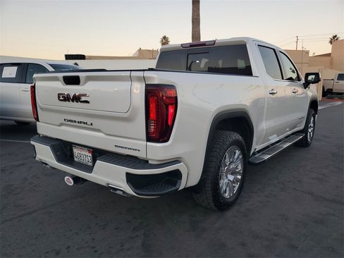Used 2021 GMC Sierra 1500 Denali w/ Driver Alert Package II image 4