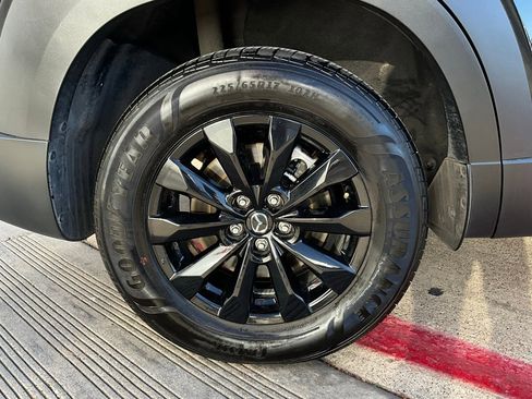 Used 2025 MAZDA CX-50 AWD 2.5 S w/ Select Package image 9