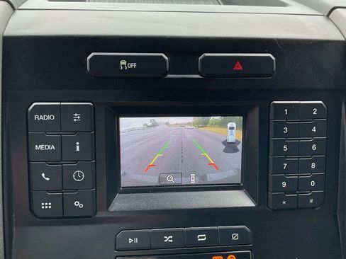 Used 2020 Ford F250 XL w/ Power Equipment Group image 31