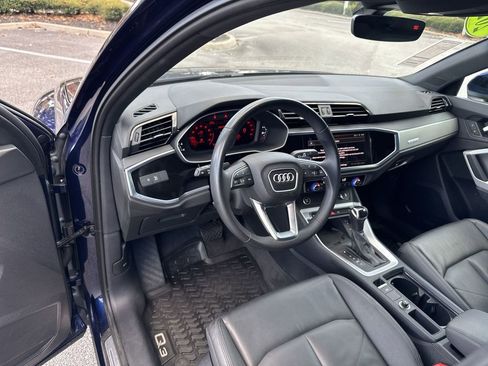 Used 2023 Audi Q3 2.0T Premium Plus image 12