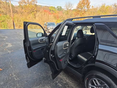 New 2025 Ford Bronco Sport Big Bend w/ Convenience Package AWD/4WD image 13