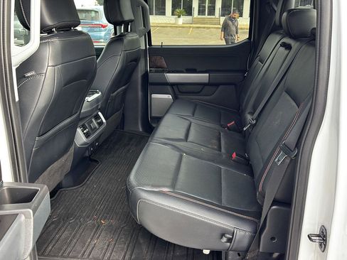 Used 2022 Ford F150 Lariat image 16