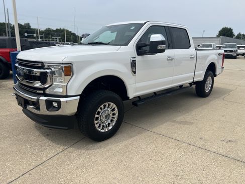 Used 2021 Ford F250 XLT w/ XLT Premium Package AWD/4WD image 13