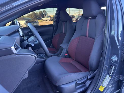 Used 2026 Toyota Corolla SE w/ SE Package FWD image 11