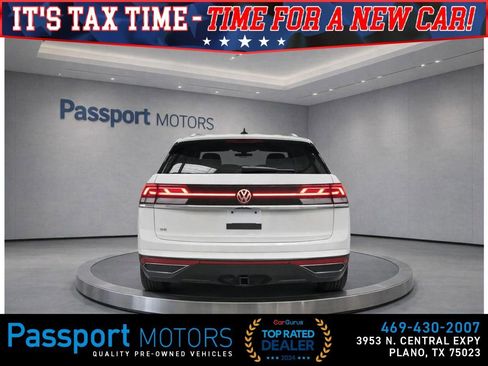 Used 2024 Volkswagen Atlas Cross Sport SE image 5