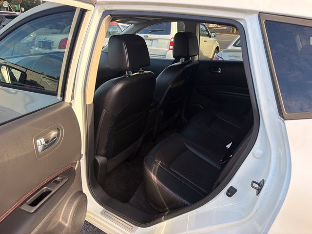 Used 2013 Nissan Rogue SL AWD/4WD image 31
