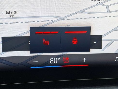 Used 2025 BMW 330i xDrive 330i xDrive w/ M Sport Package image 25