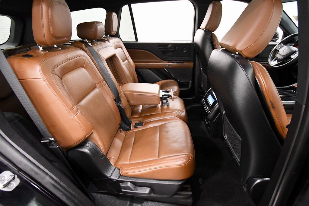 Used 2021 Lincoln Aviator Reserve AWD/4WD image 20
