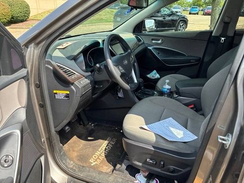 Used 2018 Hyundai Santa Fe Sport w/ 2.4L Value Package 02 AWD/4WD image 7