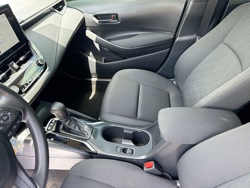 Used 2024 Toyota Corolla LE FWD image 25