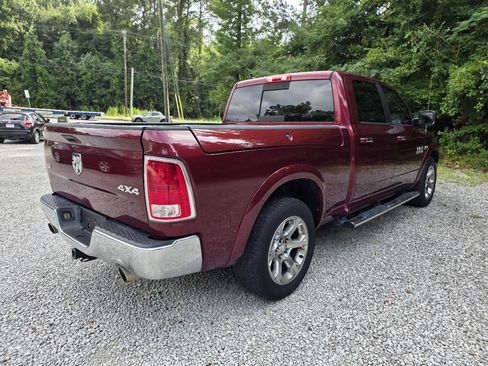 Used 2018 RAM 1500 Laramie w/ Convenience Group AWD/4WD image 5