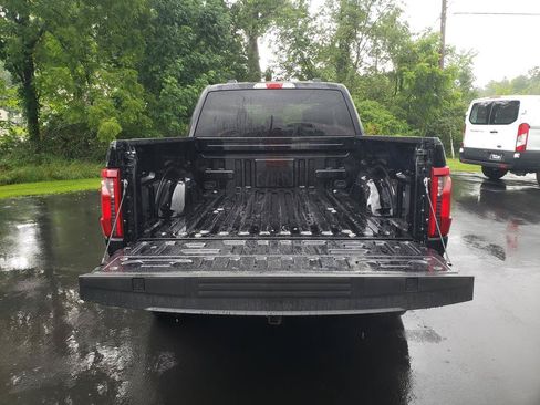 Used 2024 Ford F150 STX AWD/4WD image 7