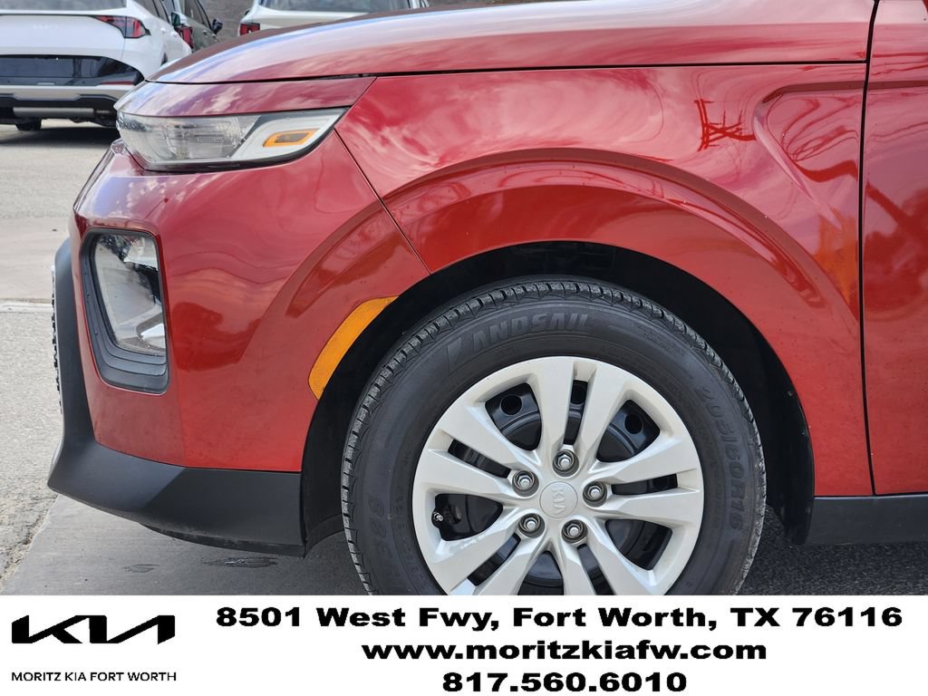 Used 2021 Kia Soul LX FWD image 8