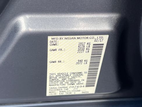 Used 2017 Nissan Altima 2.5 SV image 35