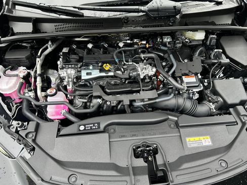 New 2027 Toyota Prius XLE AWD/4WD image 25