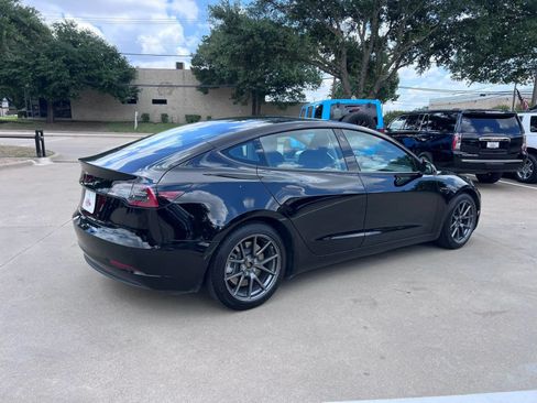 Used 2021 Tesla Model 3 Standard Range Plus RWD image 5