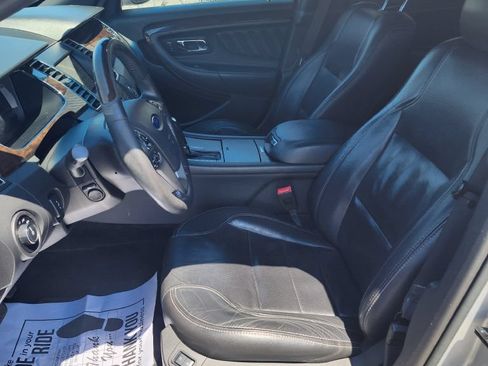 Used 2016 Ford Taurus Limited FWD image 14