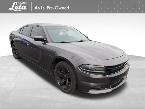 Used 2015 Dodge Charger SE w/ Sport Appearance Group image 7
