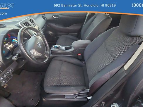 Used 2015 Nissan Leaf SL w/ Premium Package FWD image 16