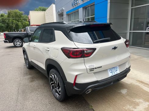 New 2026 Chevrolet TrailBlazer RS w/ Convenience Package AWD/4WD image 8