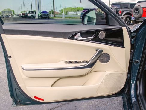 Used 2022 Kia Stinger GT-Line w/ Sun & Sound Package AWD/4WD image 26