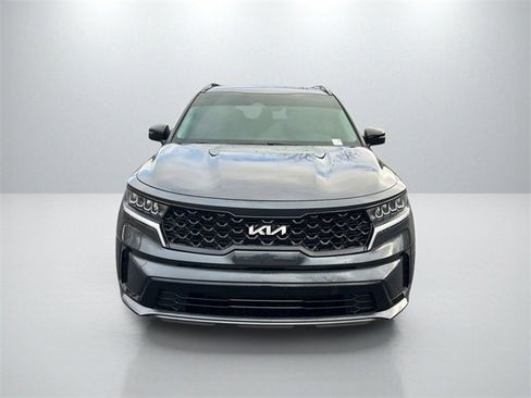Certified 2023 Kia Sorento S image 2