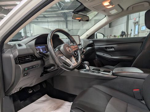Used 2022 Nissan Sentra SV image 13
