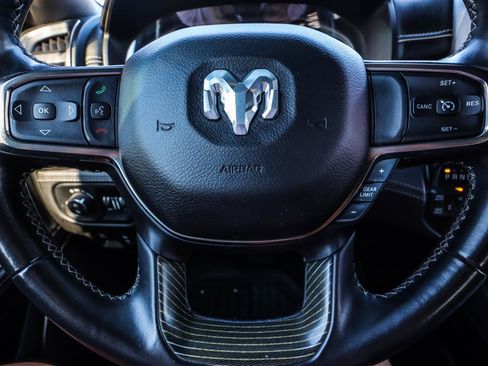 Used 2021 RAM 1500 Limited w/ Body Color Bumper Group image 15