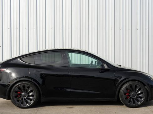 Used 2021 Tesla Model Y Performance image 54