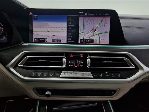 Used 2022 BMW X7 xDrive40i w/ Executive Package image 17