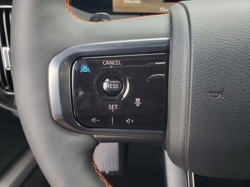 New 2026 Nissan Armada PRO-4X w/ Captain's Chari Seat Package AWD/4WD image 33