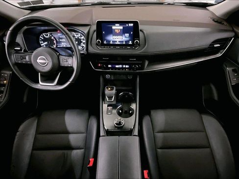 Used 2023 Nissan Rogue SV w/ SV Premium B Package image 14