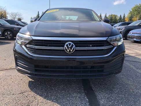 Used 2024 Volkswagen Jetta S image 2