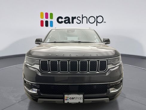 Used 2024 Jeep Wagoneer Series II w/ Flexible Seating Group AWD/4WD image 8