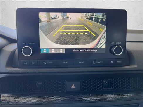 Used 2024 Honda CR-V LX image 5