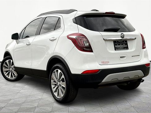 Used 2020 Buick Encore Preferred image 11