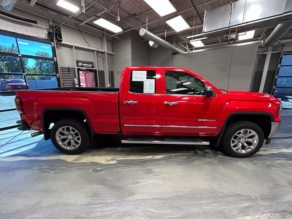 Used 2017 GMC Sierra 1500 SLT w/ SLT Premium Package AWD/4WD image 29