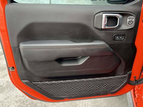 Used 2023 Jeep Wrangler Unlimited Rubicon 392 w/ Trailer Tow Package image 26