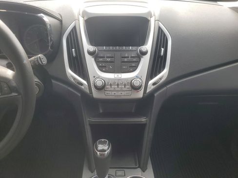 Used 2017 GMC Terrain SLE image 10