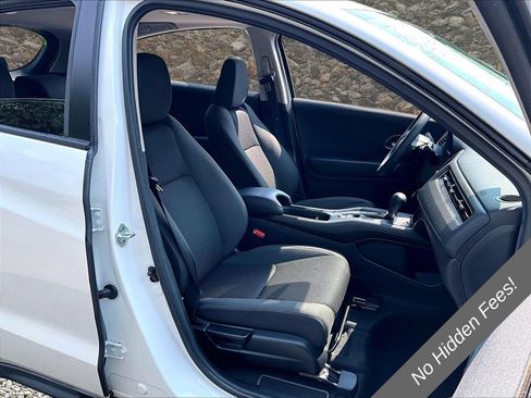 Used 2022 Honda HR-V EX image 7