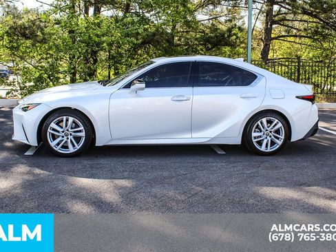 Used 2024 Lexus IS 300 w/ Comfort Package RWD image 7