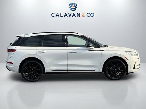 Used 2023 Lincoln Corsair Reserve w/ Jet Appearance Package FWD image 8