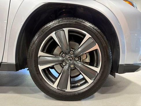 Used 2024 Lexus UX 250h FWD w/ Premium Package image 33
