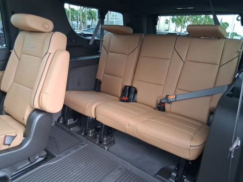 New 2026 Cadillac Escalade ESV Luxury w/ Touring Package RWD image 28