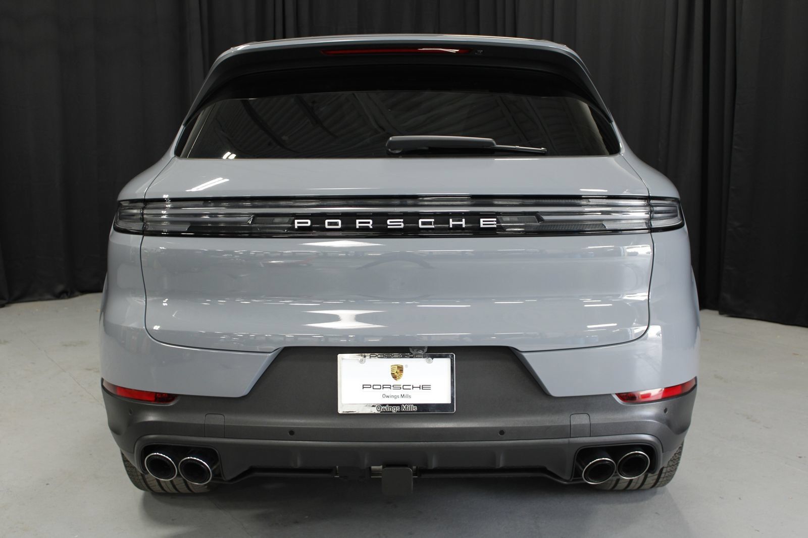 Certified 2026 Porsche Cayenne E-Hybrid AWD/4WD image 16